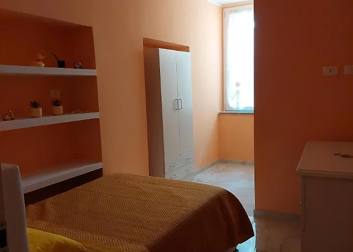 Maison Charlotte アパート